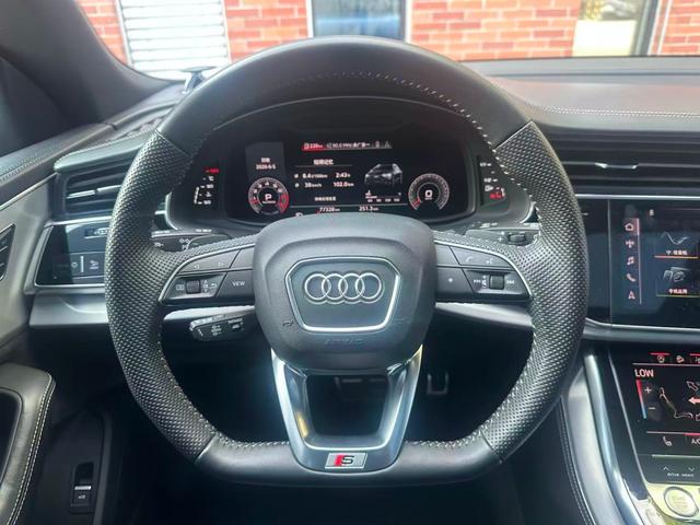 Audi Q8 2019 — фото 13