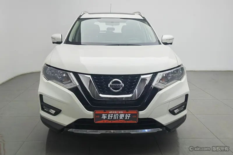 Nissan X-Trail 2.0 L CVT Comfort 2 WD — фото 2