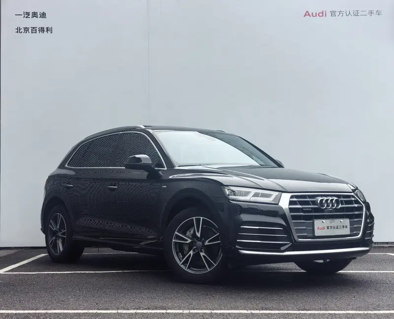 Audi Q5L — фото 3
