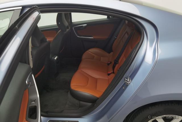 Volvo S60 2017 S 60 L T 3 — фото 19