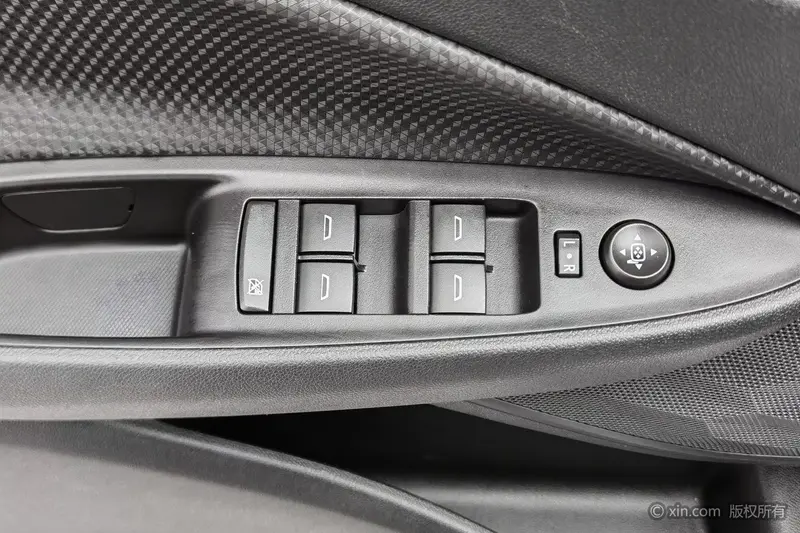Chevrolet Cavalier — фото 17