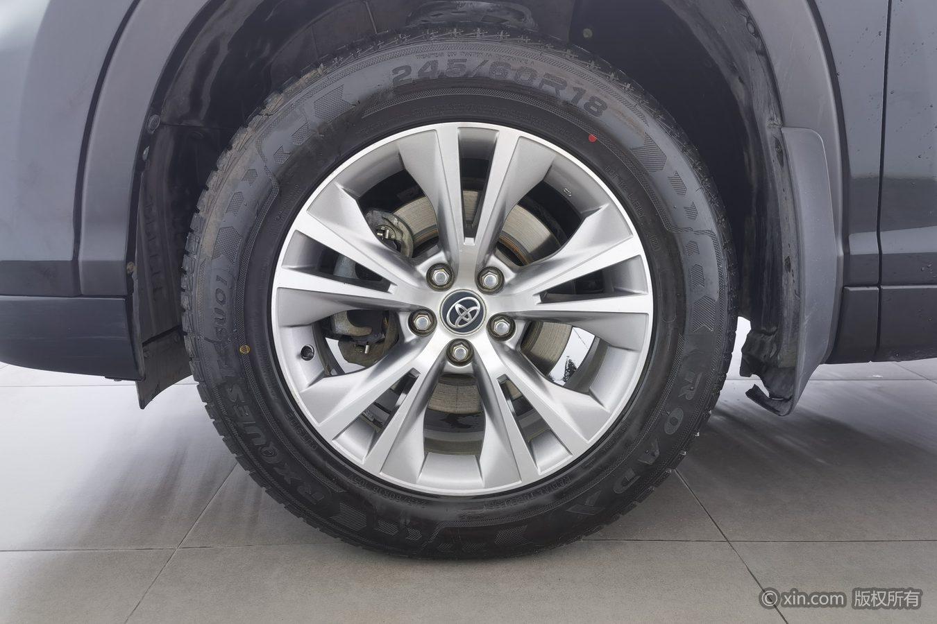 Toyota Highlander 2017 2.0T Elite 7 мест
