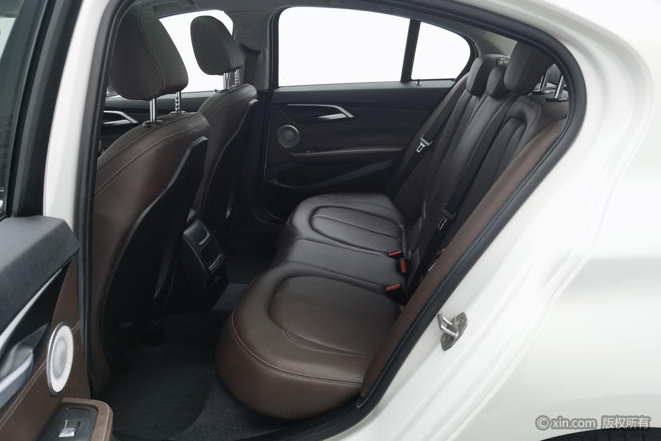 BMW 1 series id 4510879 из Китая 19