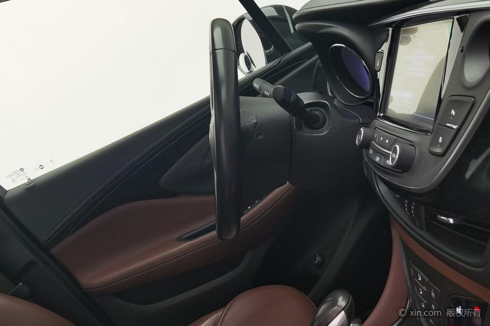 Buick Envision, фото 12