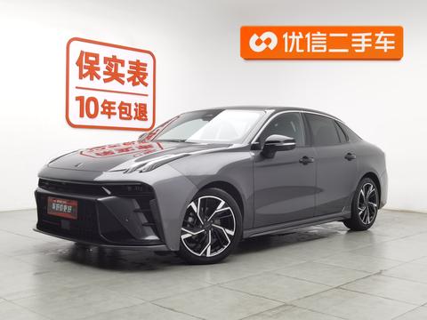 Lynk & Co 03