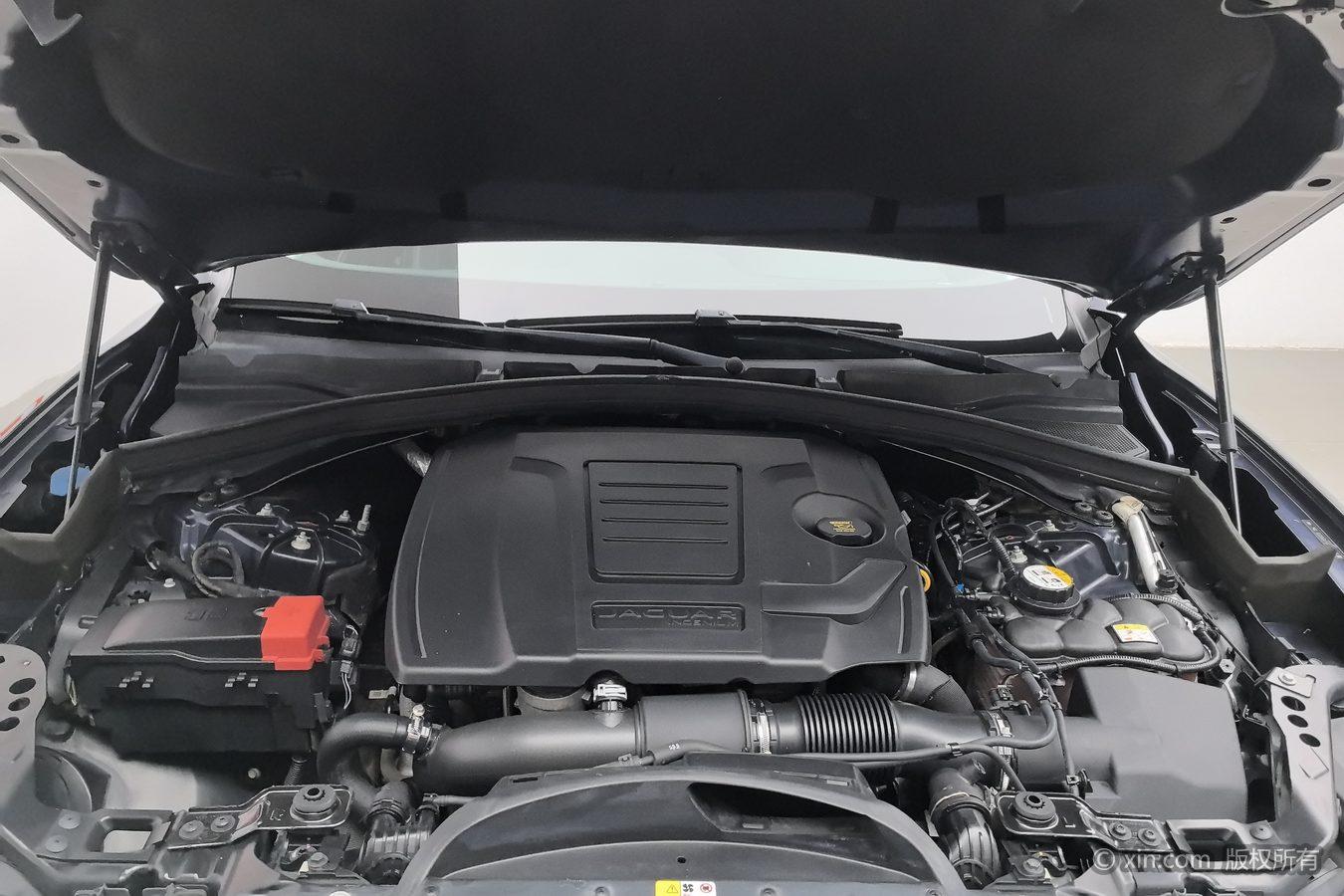 Jaguar F-Pace 2018 2.0T R-Sport Sport
