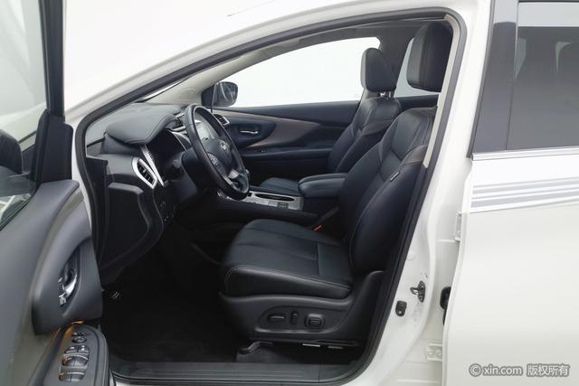 Nissan Murano 2019 2.5 L XL 2 WD V — фото 18
