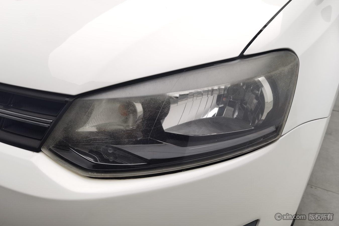 Volkswagen Polo 2011 1.4L MT