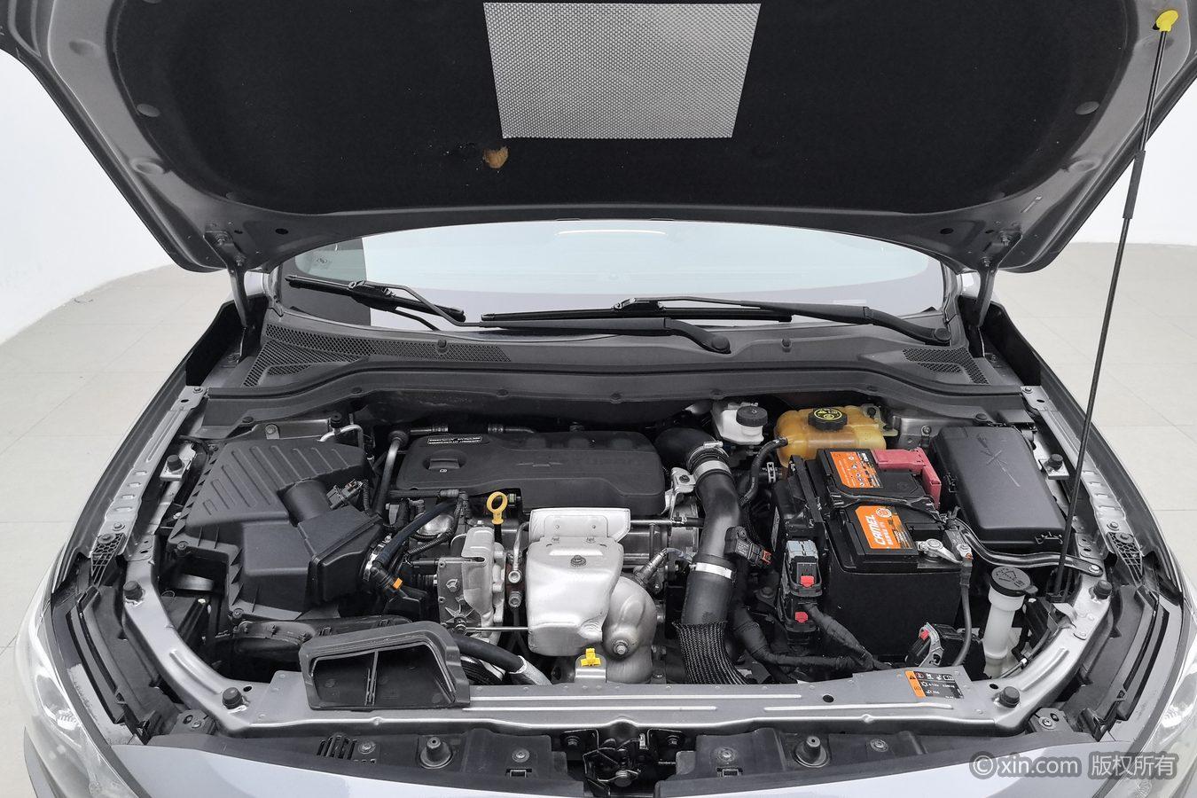 Chevrolet Monza 2019 RS 330T AT