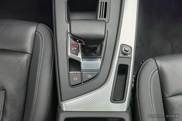 Audi A4L 2020 40 TFSI — фото 15