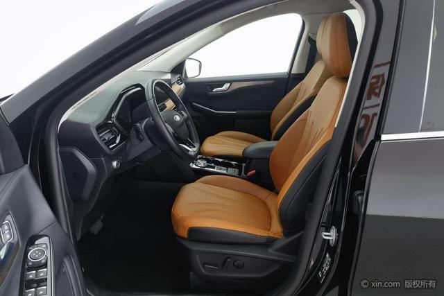 Ford Escape 2019 Eco Boost 245 4 WD — фото 17