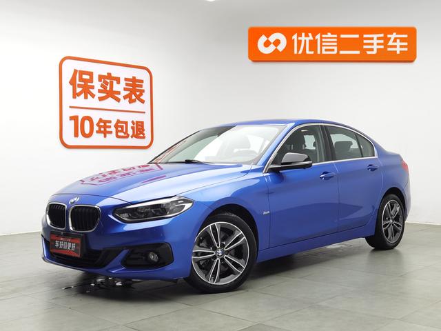 BMW 1M 2017 года выпуска