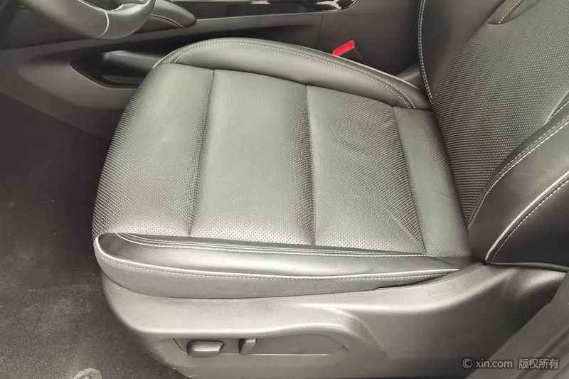 Buick Envision S 552T моноприводный люкс — фото 13