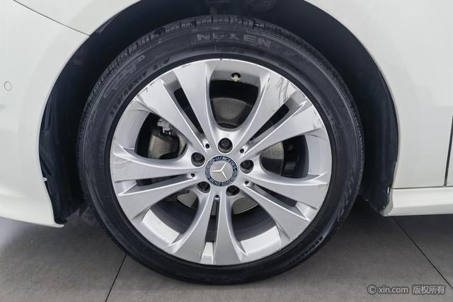 Mercedes-Benz B-Class 2015 B 200 — фото 9