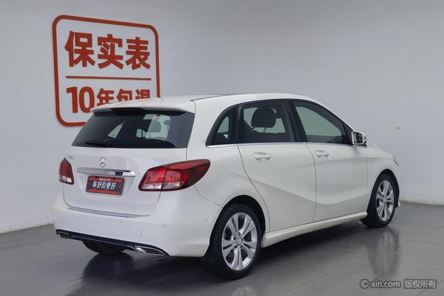 Mercedes-Benz B-Class 2015 B 200 — фото 4