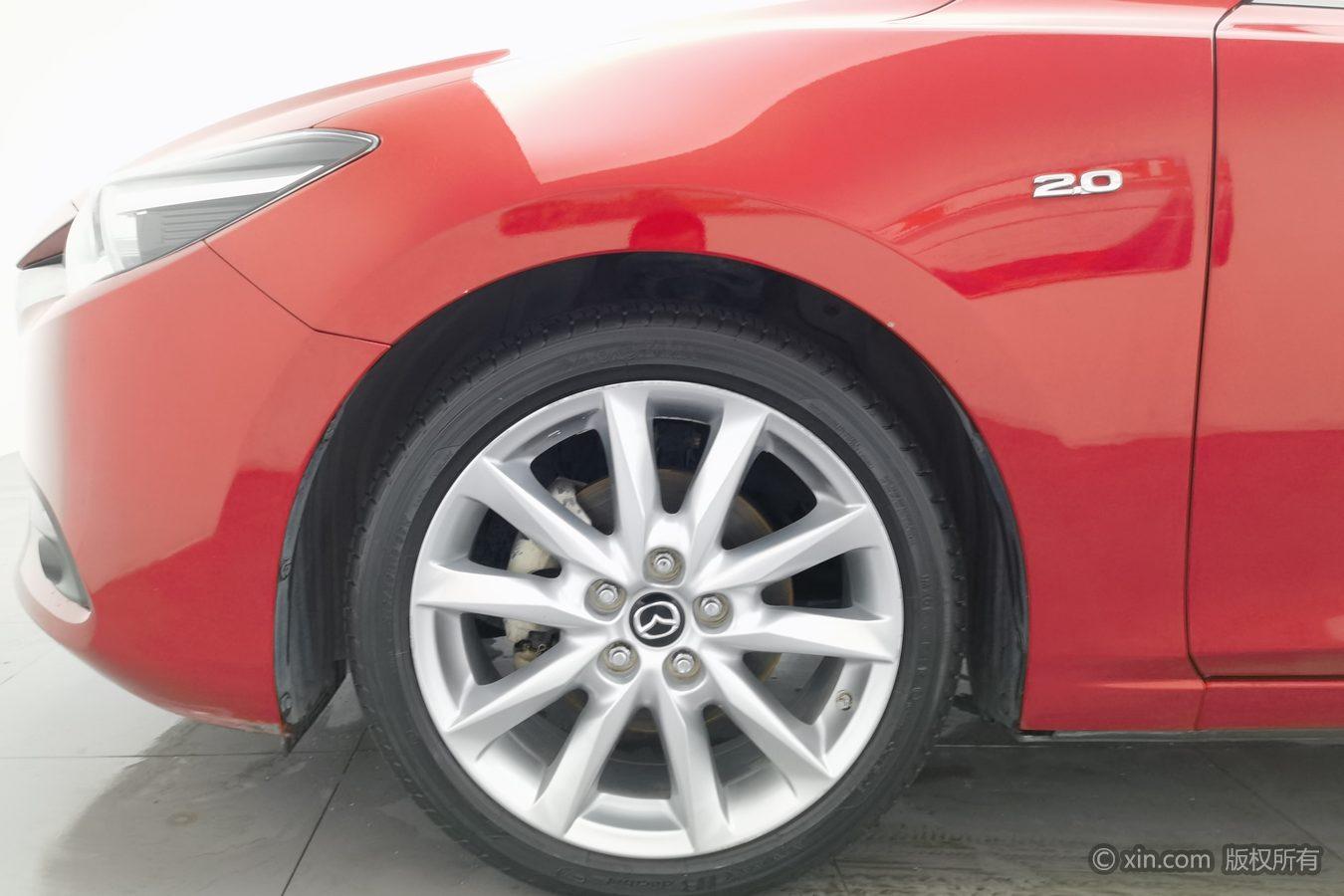 Mazda Mazda3 3 2017 2.0L AT Luxury V