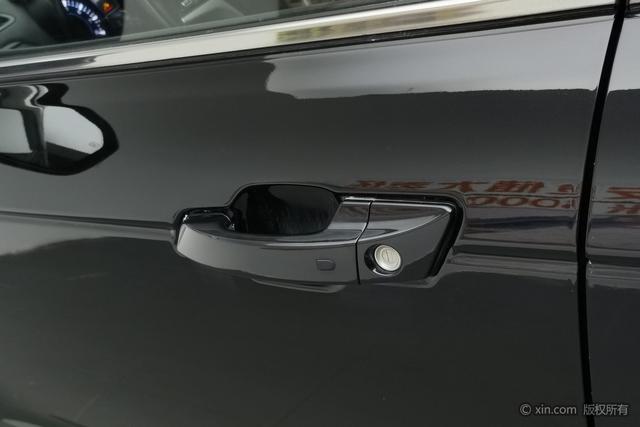 Changan CS95 2017 2.0 T 2 WD — фото 8
