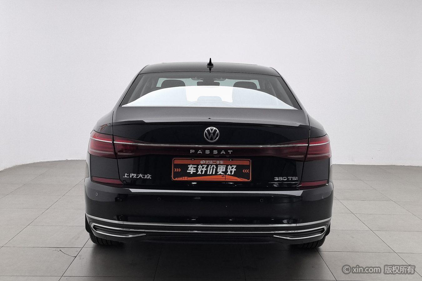 Volkswagen Passat 2024 380TSI Luxury