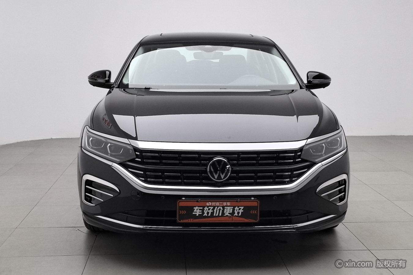 Volkswagen Passat 2024 380TSI Luxury