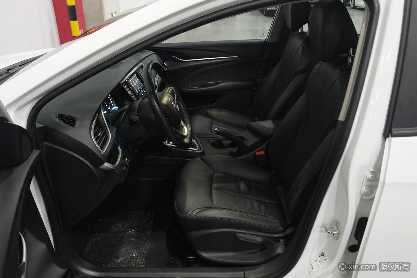 Buick Excelle GT: фотография 13 из 24