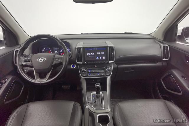 Hyundai ix35 2018 2.0 L AT 2 WD · — фото 12