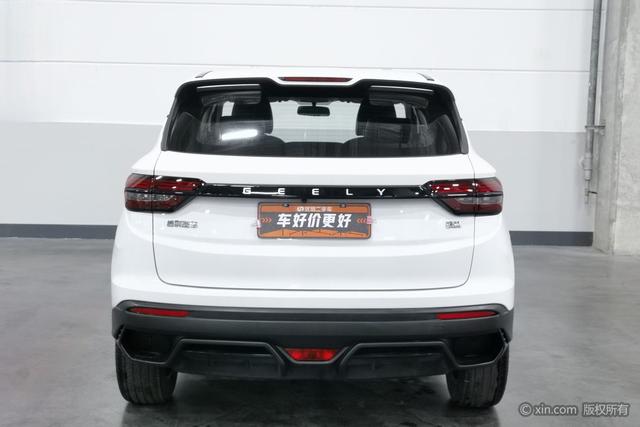 Geely Coolray 2025 1.5 L CVT — фото 3