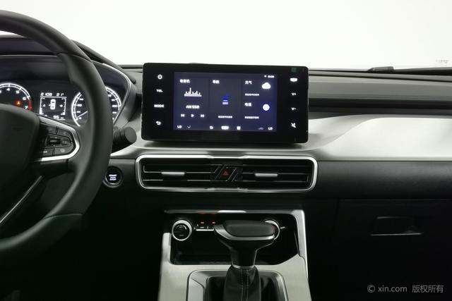 Geely Coolray 2025 1.5 L CVT — фото 13