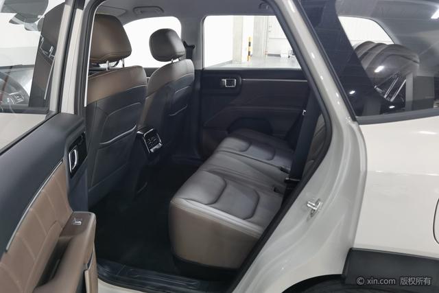 Wuling Starlight 560 — фото 19