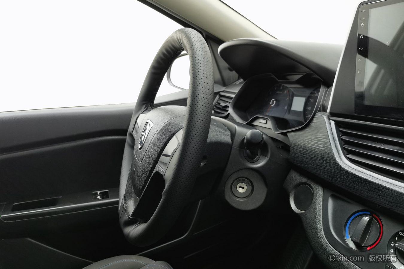 Baojun 310 2016 1.2L МКПП chao zhi xing