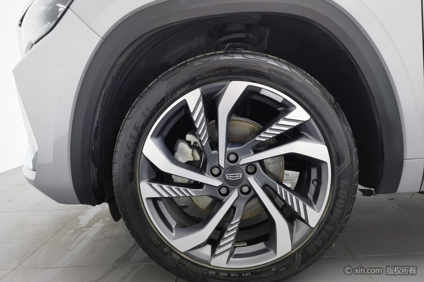 Geely Monjaro L 2024 2.0TD AT