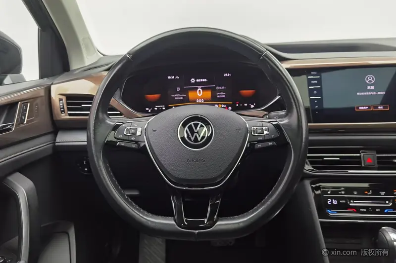 Volkswagen Tharu — фото 9