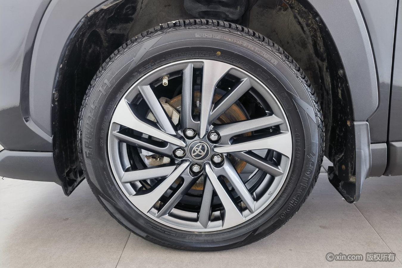 Toyota Fenglanda id 4439874 из Китая 24