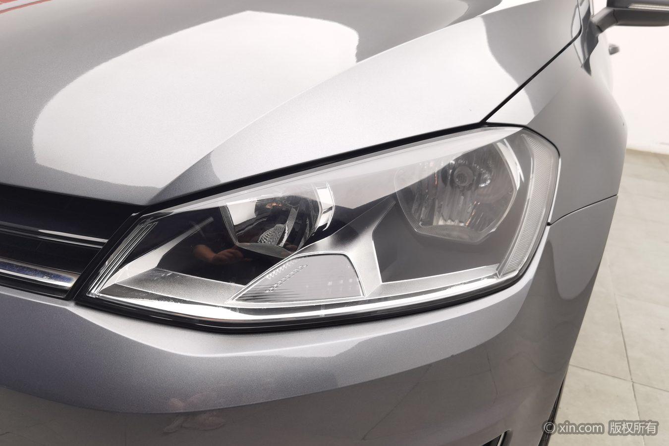 Volkswagen Golf 2015 1.6L AT Comfort