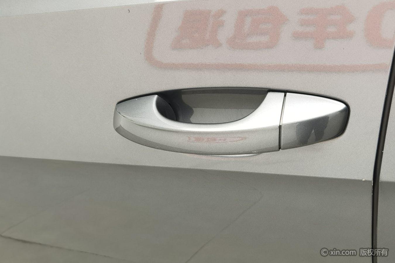 Volkswagen Golf 2015 1.6L AT Comfort