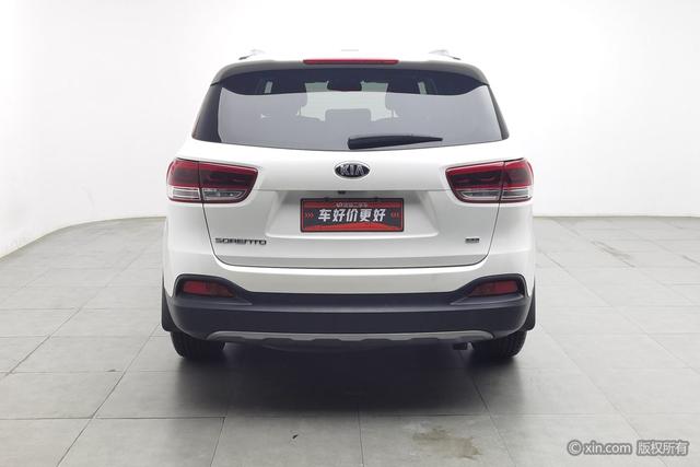 Kia Sorento 2015 L 2.4 L 4 WD 7 IV — фото 3