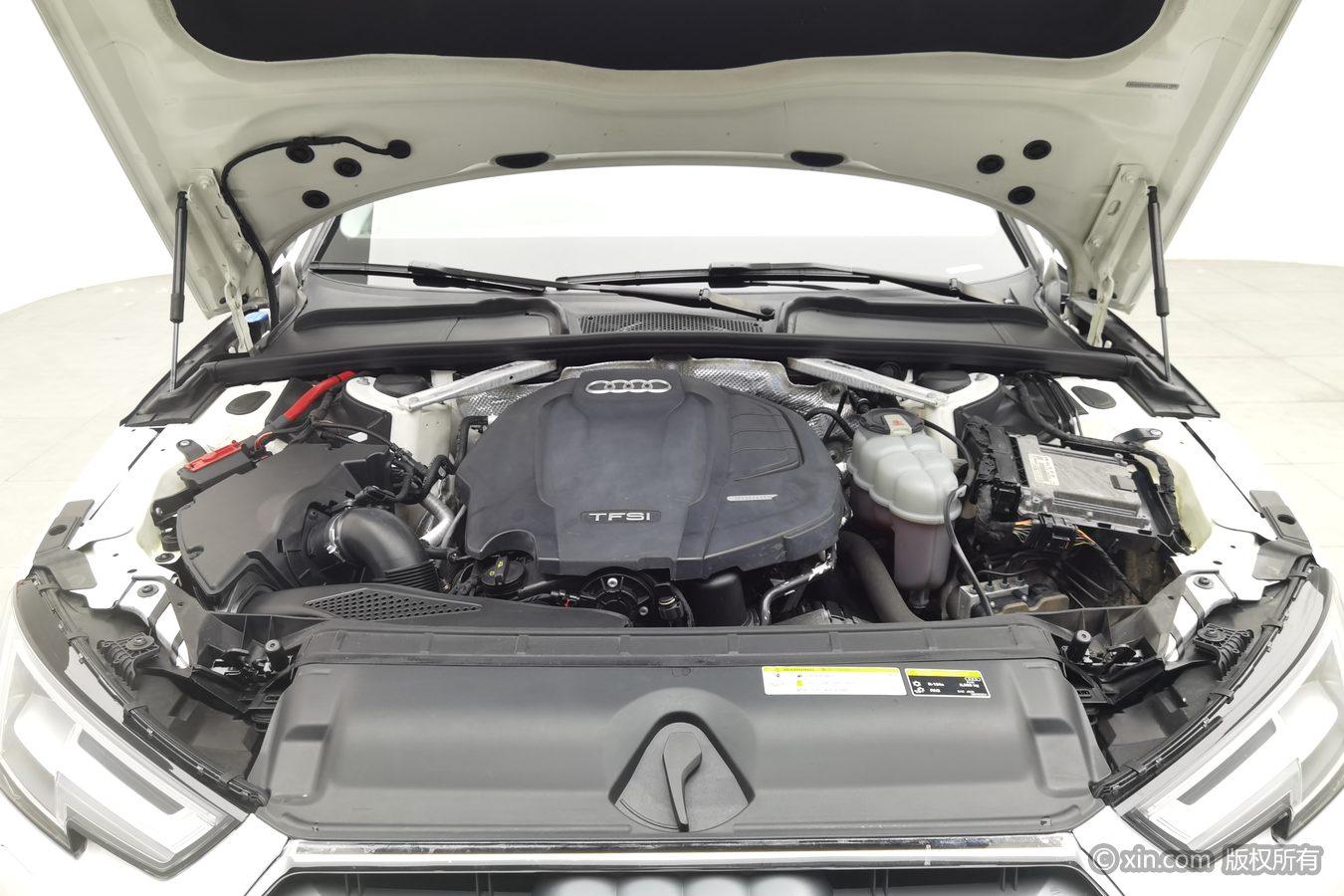 Audi A4L 2019 40 TFSI Fashion VI
