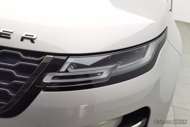 Land Rover Range Rover Evoque 2023 L 249 PS R-Dynamic HSE — фото 7
