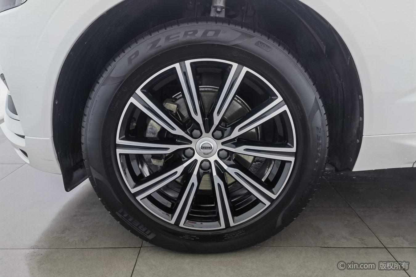 Volvo XC60 2021 T5 Luxury
