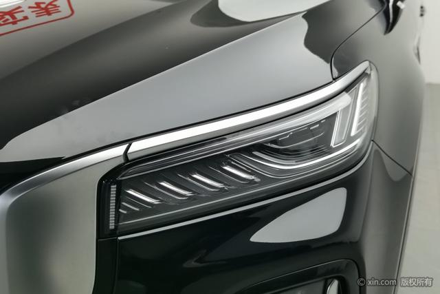 Hongqi HS5 2023 2.0 T Pro — фото 7