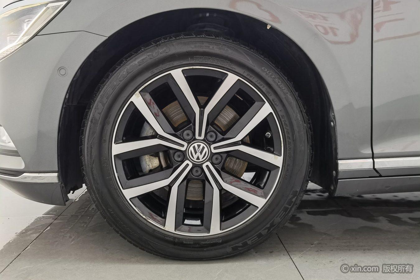 Volkswagen Magotan 2017 330TSI DSG Luxury