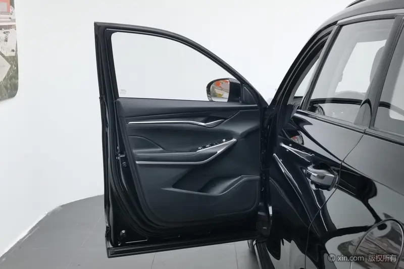 Changan CS 75 PLUS 1.5 T AT Premium — фото 16