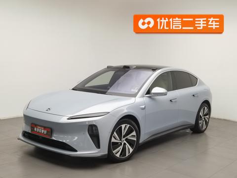 Nio ET5