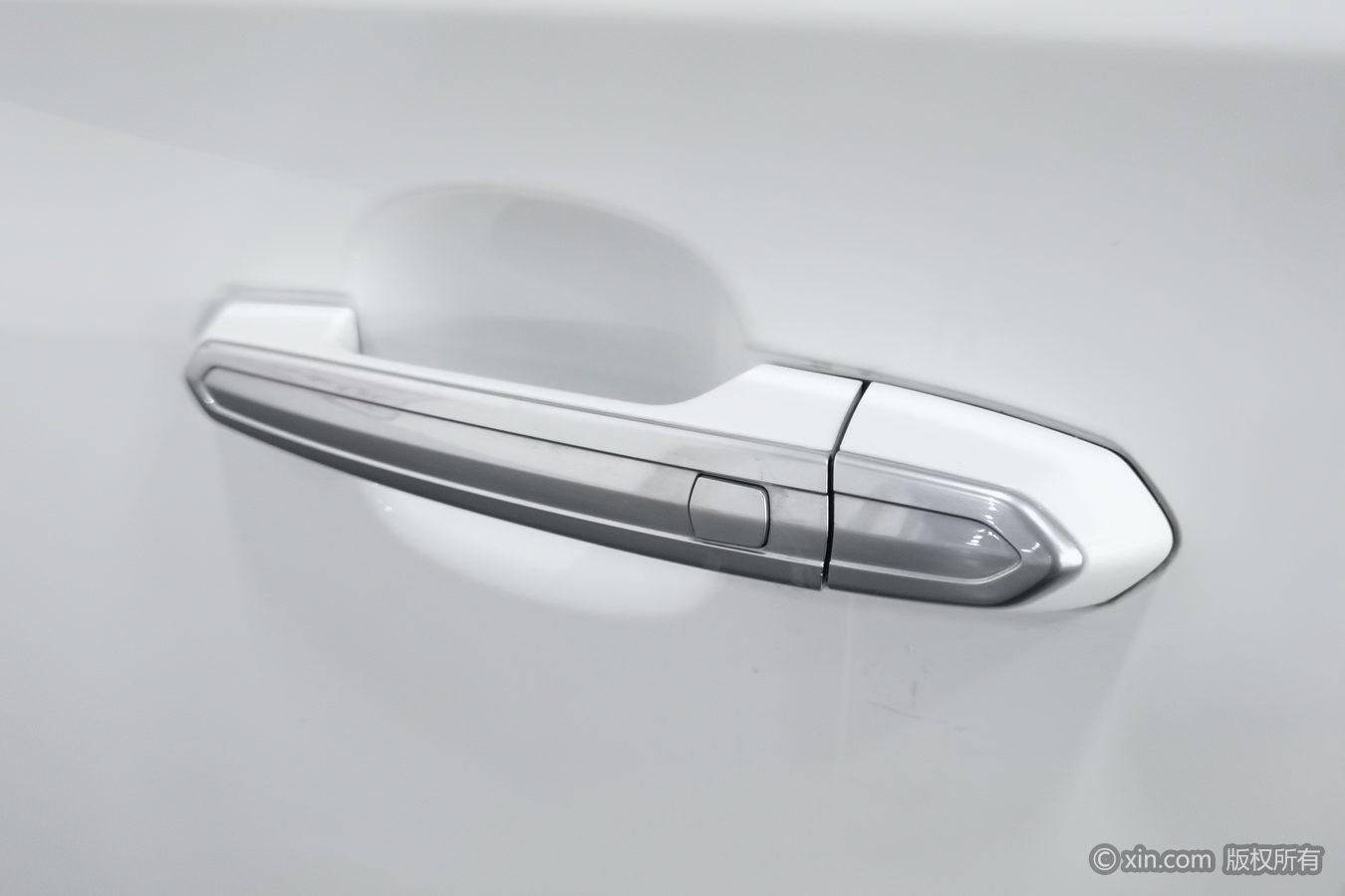 Cadillac XTS 2015 28T Comfort