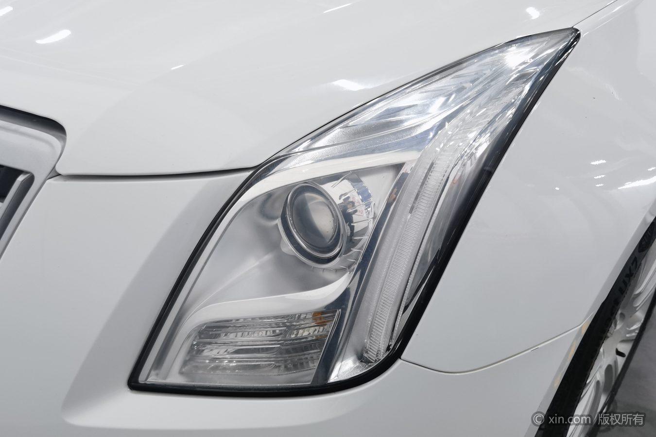 Cadillac XTS 2015 28T Comfort
