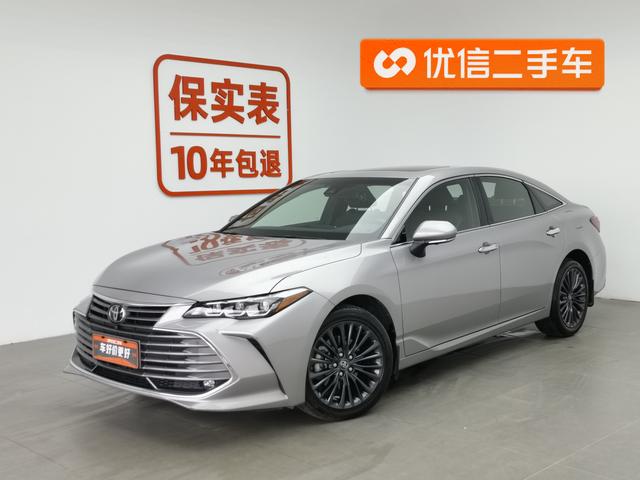 Toyota Avalon 2019 года выпуска