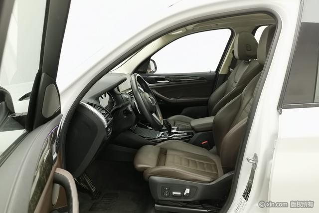 BMW X3 2018 x Drive 30i Leading M VI — фото 17