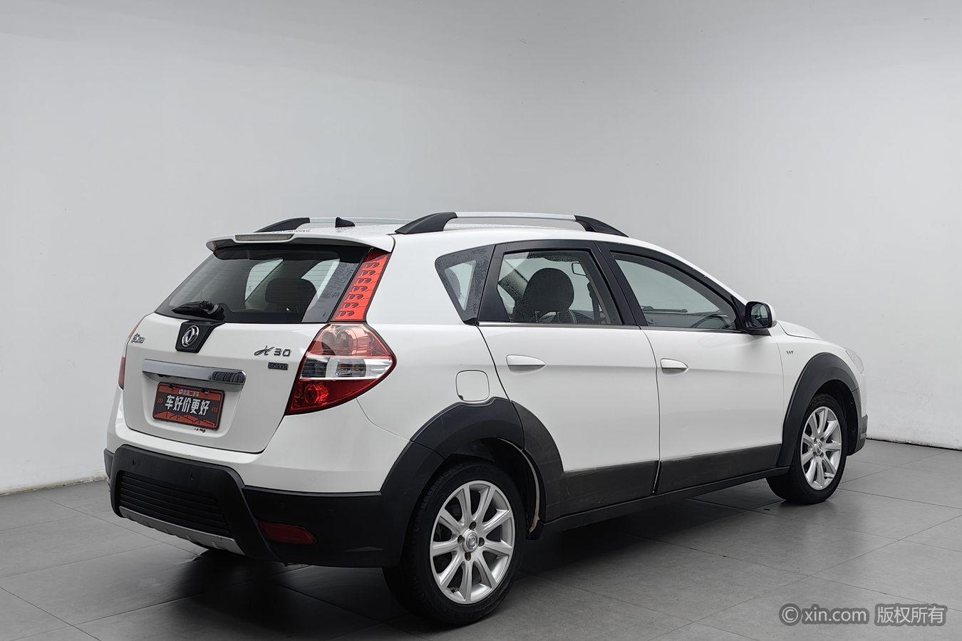 Dongfeng H30 2014 CROSS 1.5L AT