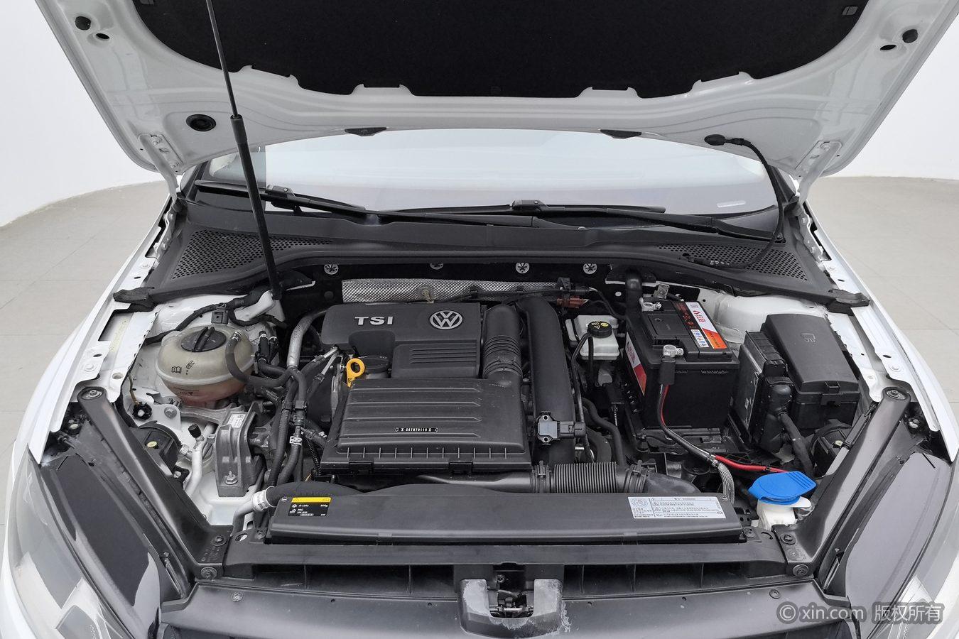 Volkswagen Golf 2016 230TSI AT Comfort