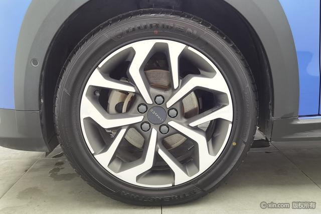 Lynk & Co 02 2019 2.0 T AT 2 WD Pro VI — фото 8