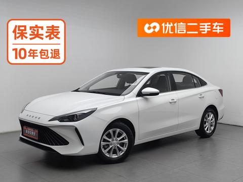 Roewe i5